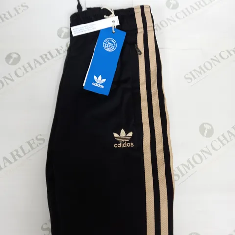 ADIDAS ORIGINAL TRACKSUIT BOTTOMS SIZE 3-4 YEARS
