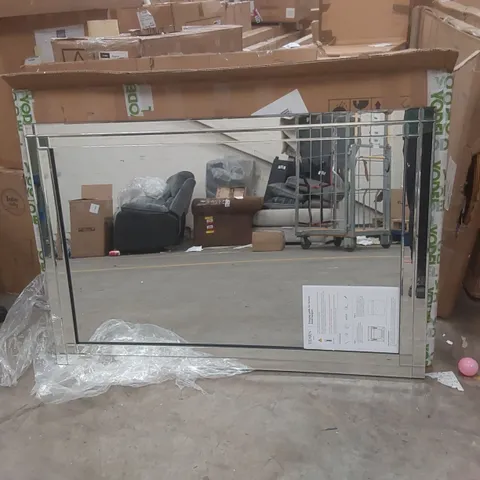 BOXED YEARN BEVELLED EDGE MIRROR