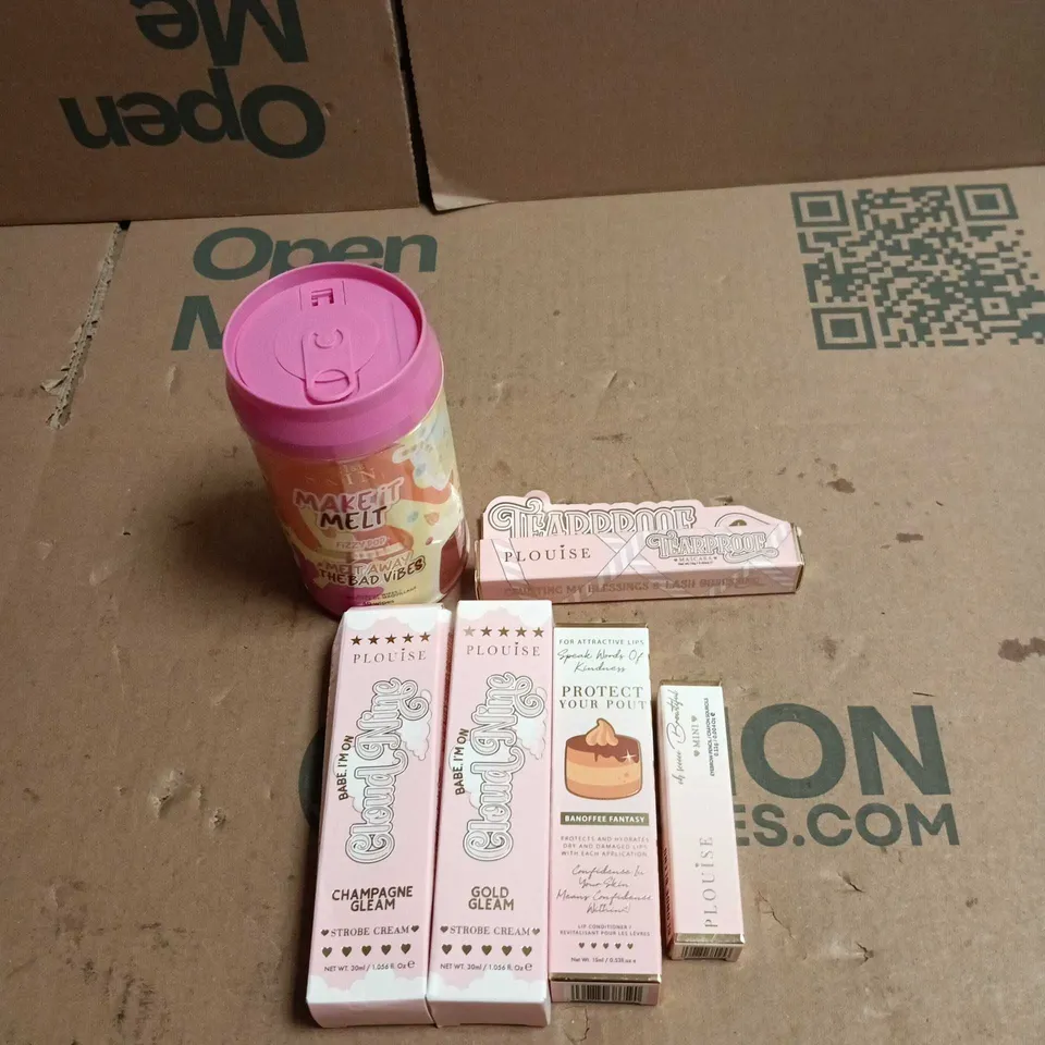 6 X ASSORTED PLOUISE ITEMS TO INCLUDE FIZZY POP MAKE UP REMOVER, LIP CONDITIONER ETC