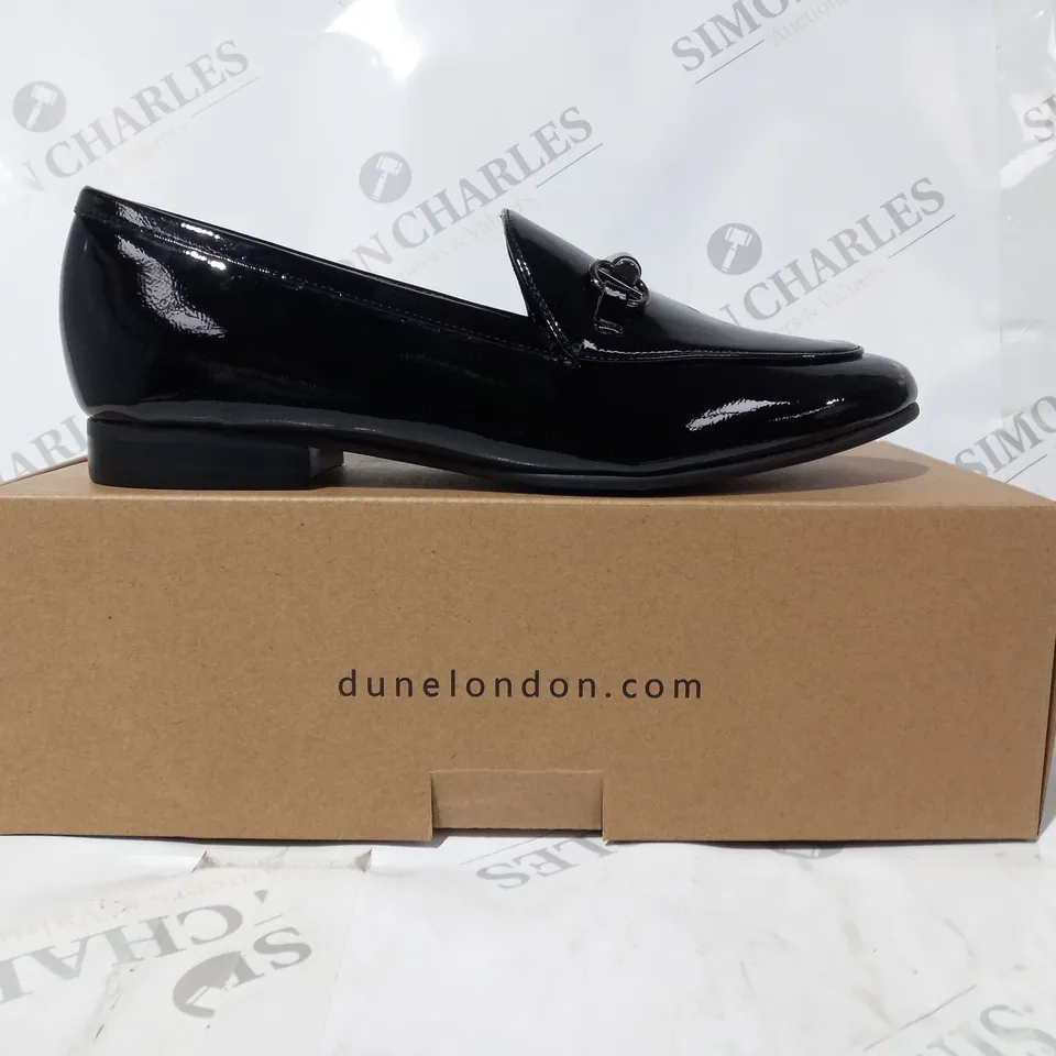 BOXED PAIR OF DUNE LONDON LOAFERS IN GLOSSY BLACK SIZE 6