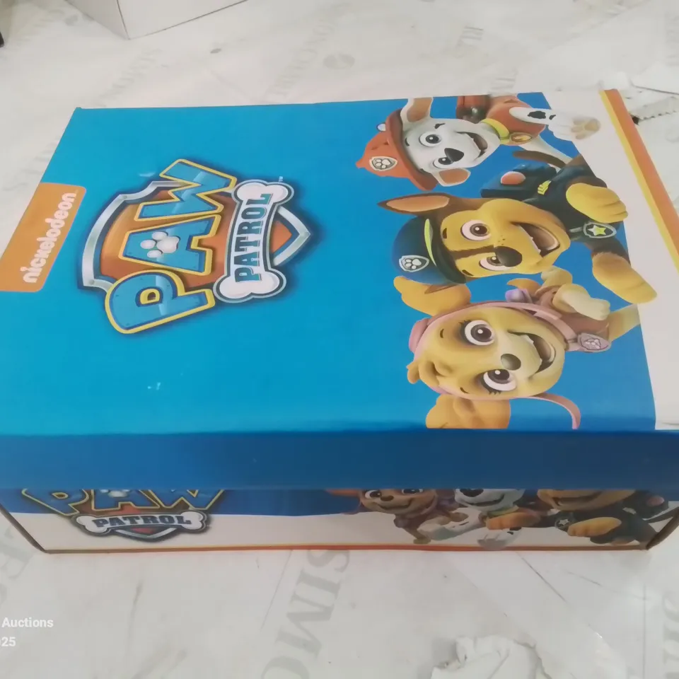 BOXED PAIR OF PAW PATROL LIGHT UP KIDS SIZE 30