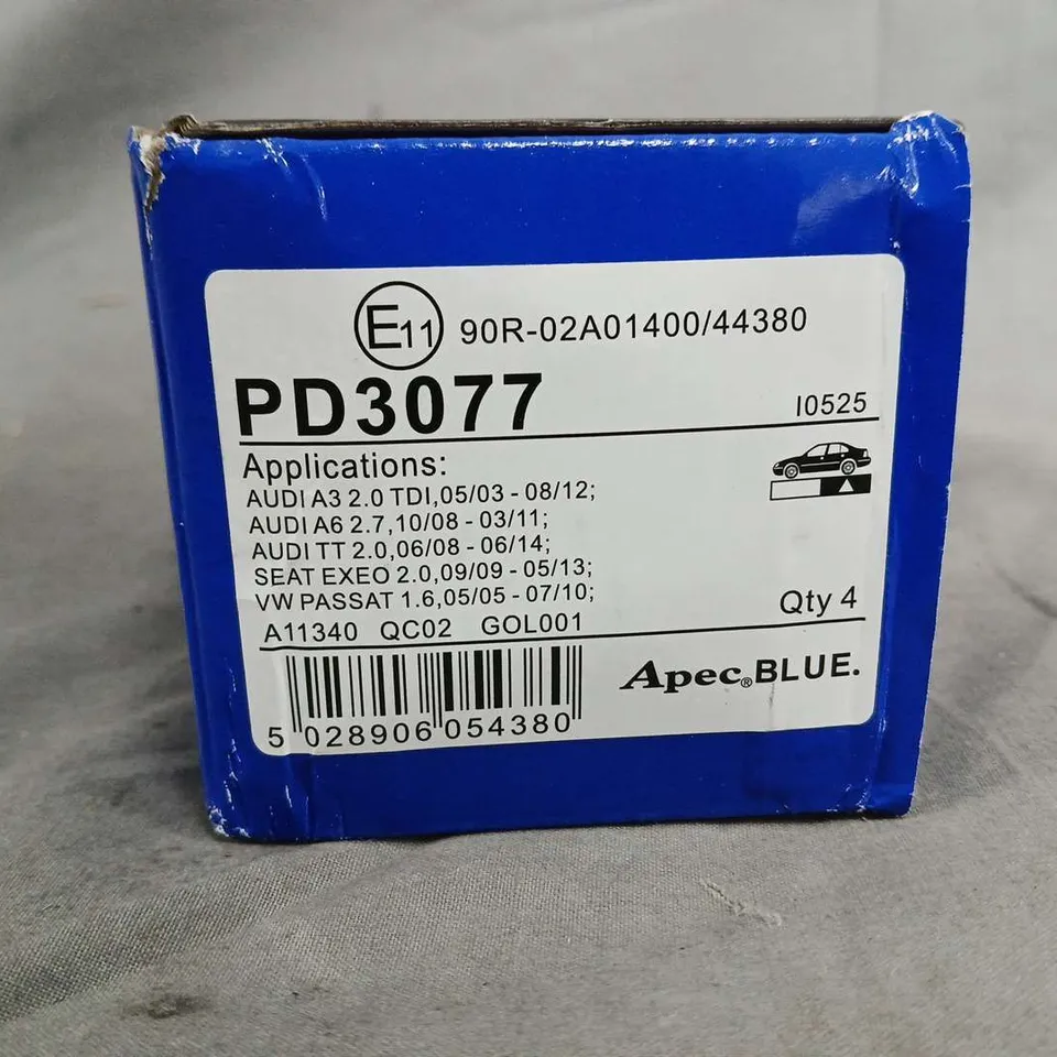BOXED AND SEALED APEC BLUE PD3077 BRAKE PADS (QTY 4)