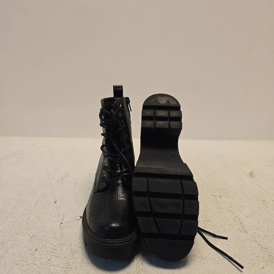 ASDA GEORGE BLACK CROC-EFFECT LEATHER LOOK LACE-UP ANKLE BOOTS UK 6
