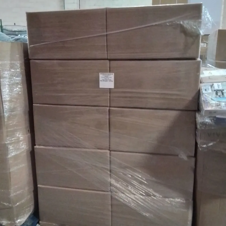 PALLET CONTAINING LARGE QUANTITY OF PHONE CASES