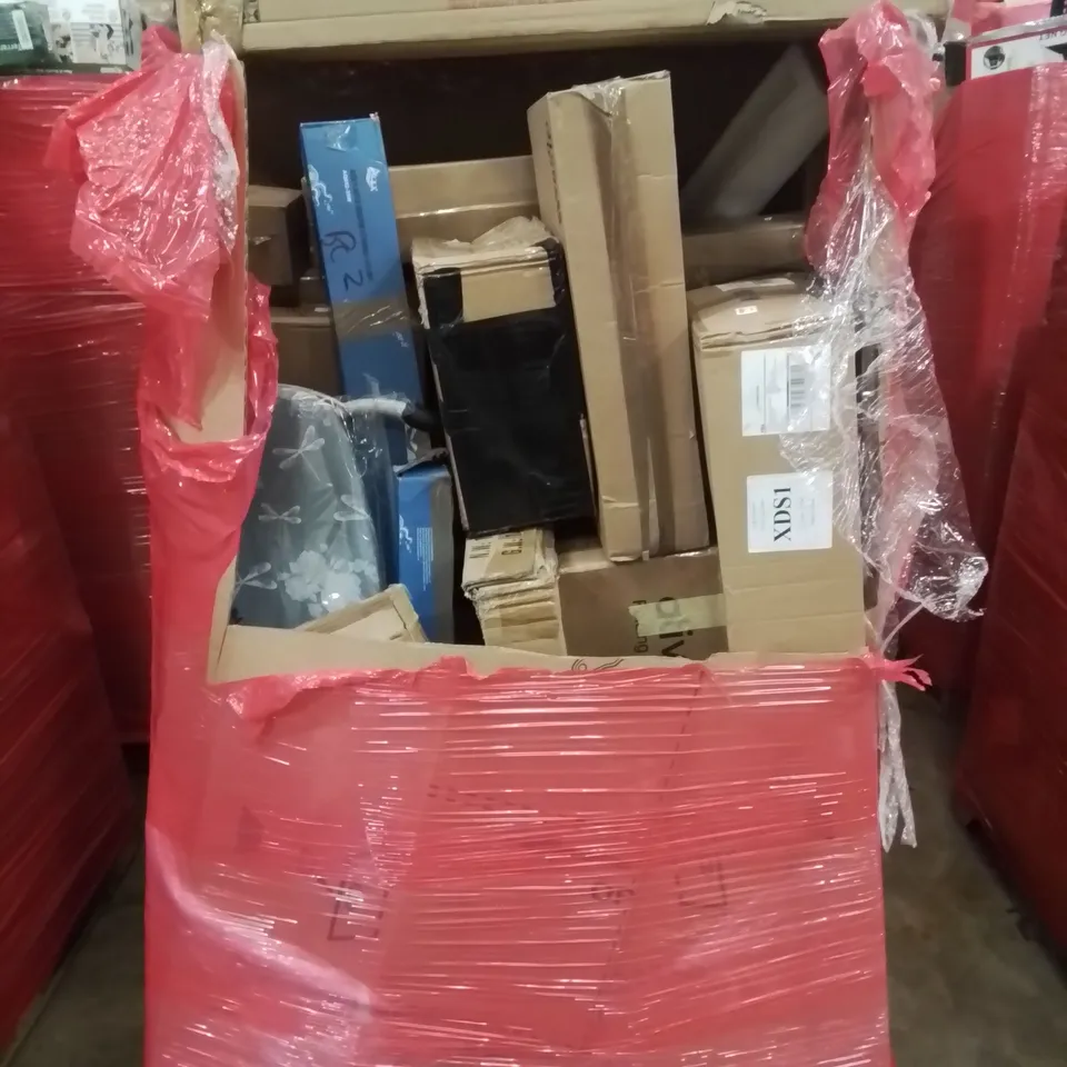 PALLET CONTAINING VARIOUS ASSORTED ITEMS TO INCLUDE: AQUARIUM LIGHTS, CONVECTOR HEATERS, PET WATER FOUNTAIN, IRONING BOARD AND LOTS MORE UNMARKED BOXED ITEMS 