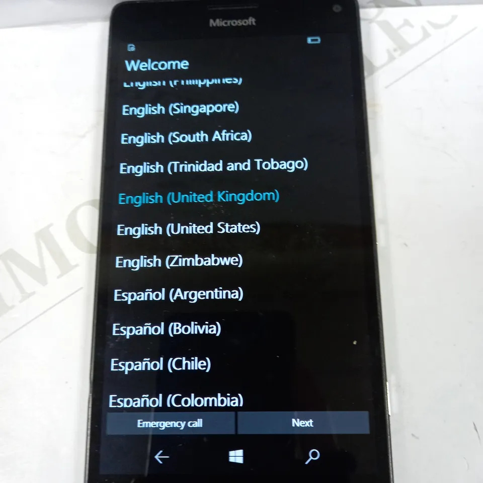 MICROSOFT LUMIA 950 XL RM-1085 IN BLACK
