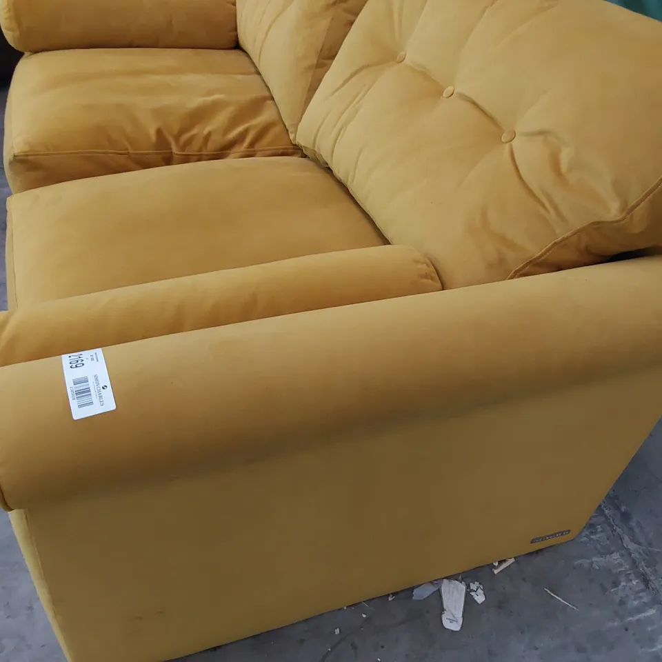 QUALITY BRITISH DESIGNER LOUNGE Co. 2.5 SEATER SOFA PLUSH GOLD FABRIC 