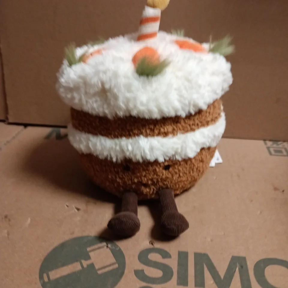 JELLYCAT AMUSABLE CARROT CAKE PLUSH TOY – JELLYCAT LONDON