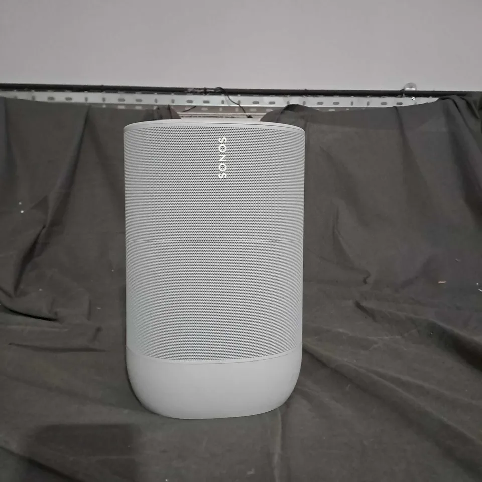 SONOS MOVE SMART SPEAKER - BOXED