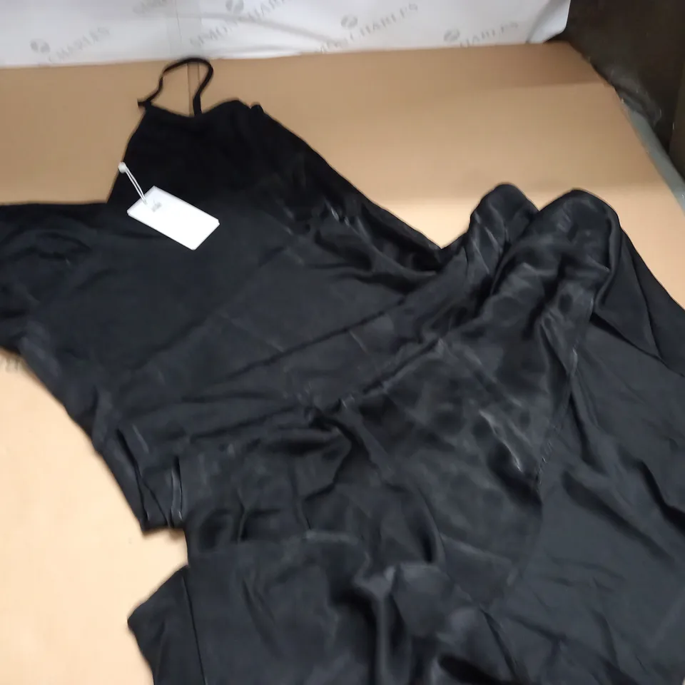 VILA BLACK SATIN DRESS - 44