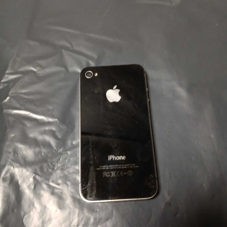 APPLE IPHONE (BLACK) 
