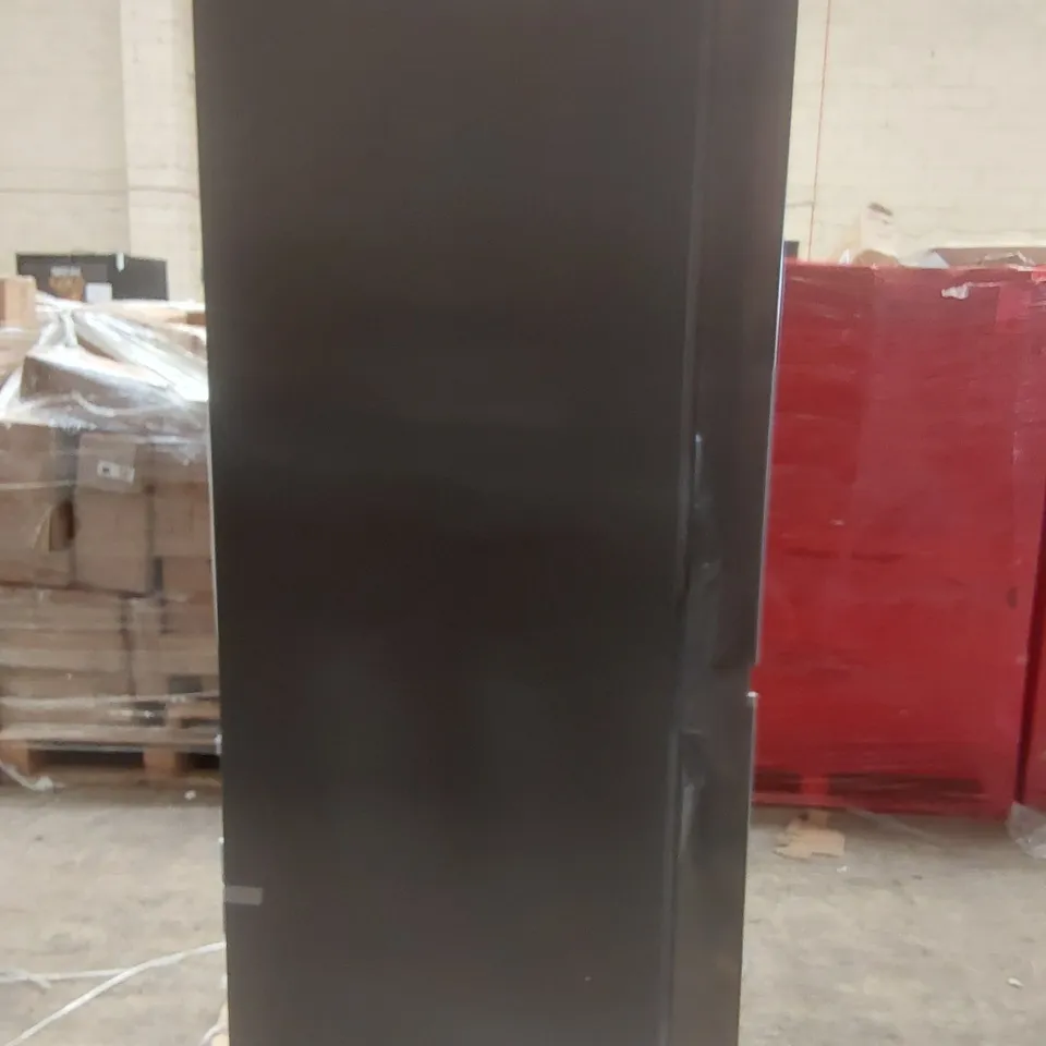 LG GSLD81PZRD NATUREFRESH AMERICAN-STYLE SMART FRIDGE FREEZER - SHINY STEEL