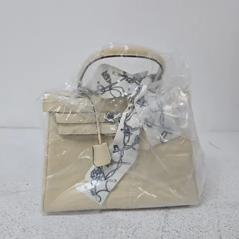 BEIGE LEATHER KEY ROPE DESIGN HANDBAG 