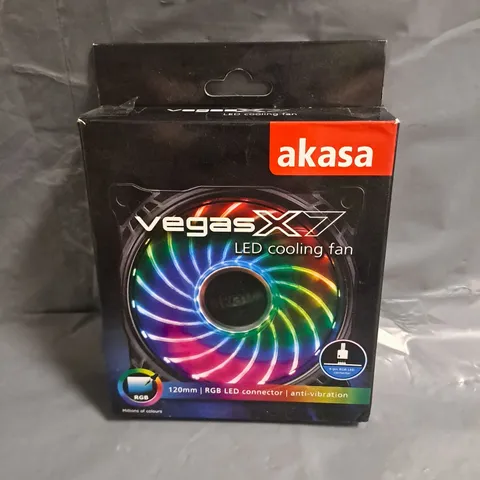 BOXED AKASA VEGAS X7 LED COOLING FAN
