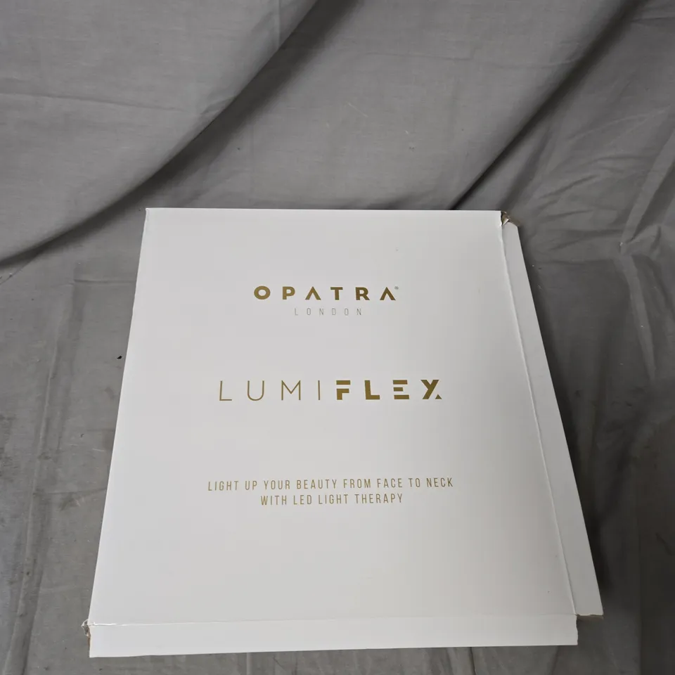 OPATRA LUMIFLEX LED LIGHT THERAPY FACIAL MASK