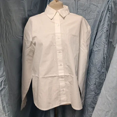 COLLUSION OVERSIZED WHITE SHIRT – SIZE S