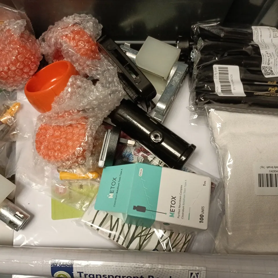 APPROXIMATELY 12 ASSORTED HOUSEHOLD ITEMS TO INCLUDE TRANSPARENT BOOK COVERING FILM, NAIL GEL, FRIDGE THERMOMETER, ETC