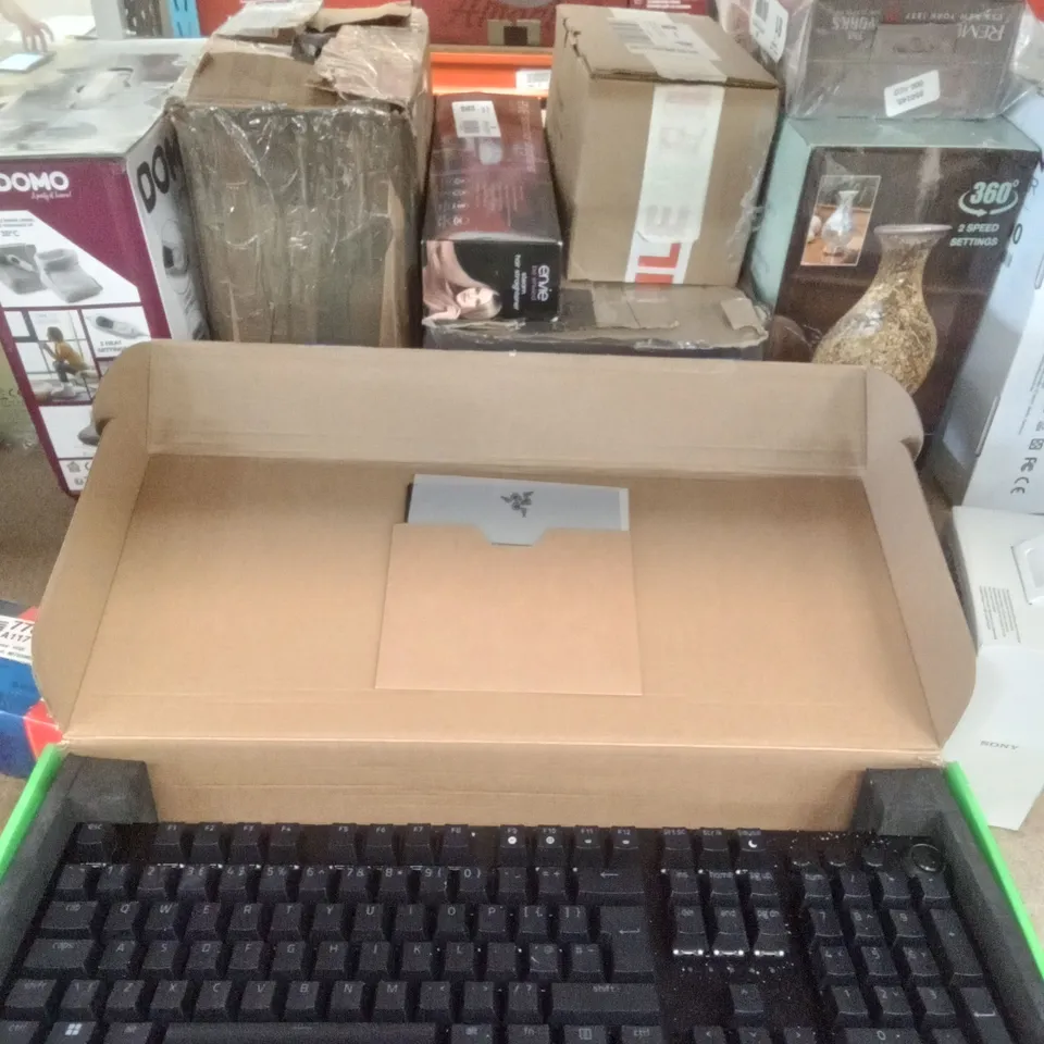 BOXED RAZER BLACKWIDOW V3 PRO GAMING KEYBOARD 