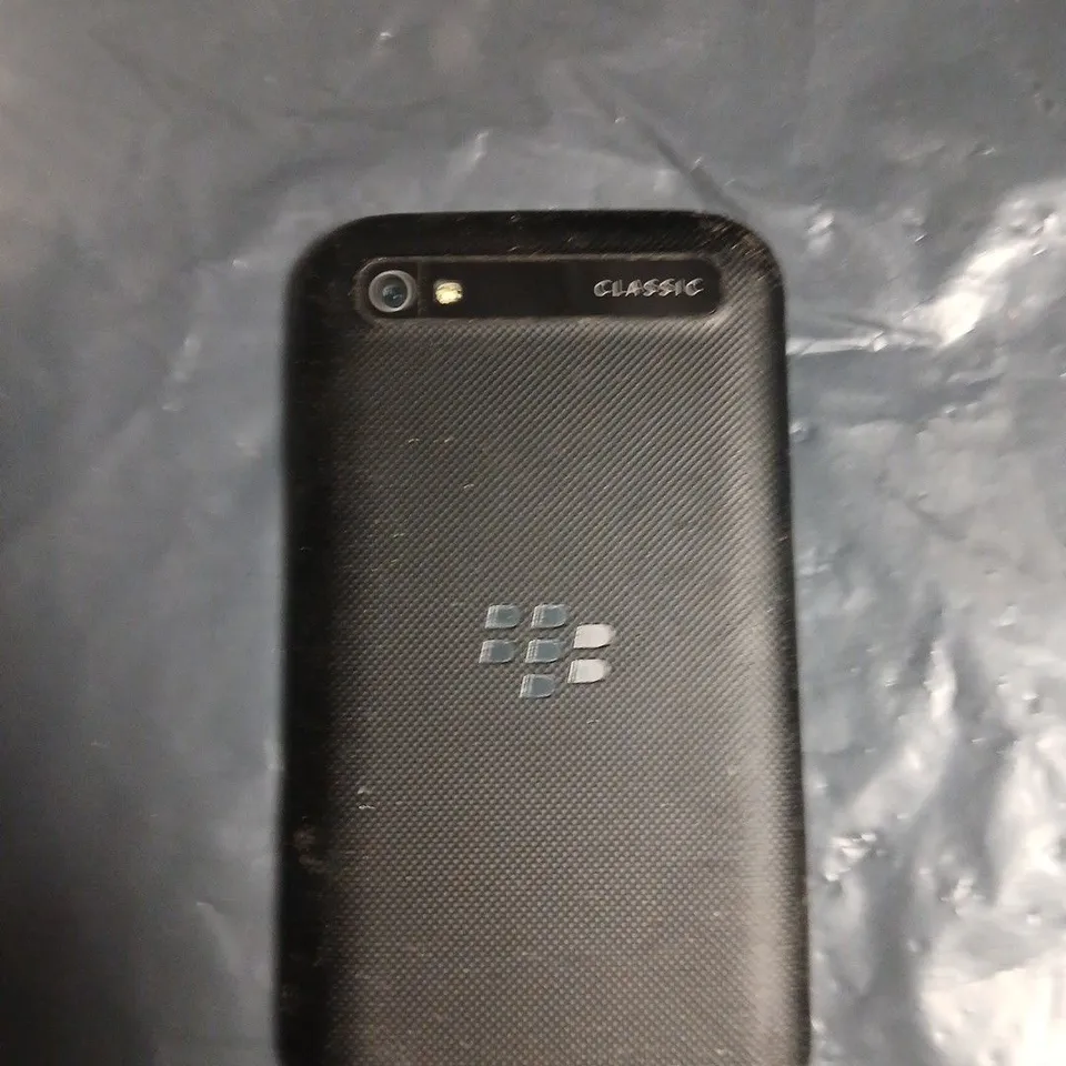 BLACKBERRY CLASSIC SMARTPHONE – BLACK - MODEL UNSPECIFIED