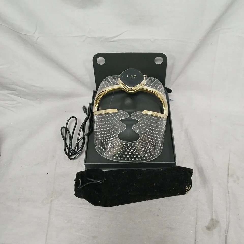 FAQ POWER IS BEAUTY LED FACE MASK IN BOX