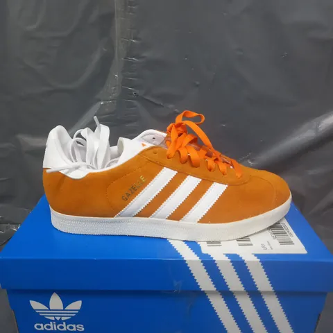 ADIDAS ORIGINALS GAZELLE SHOES SIZE 6.5