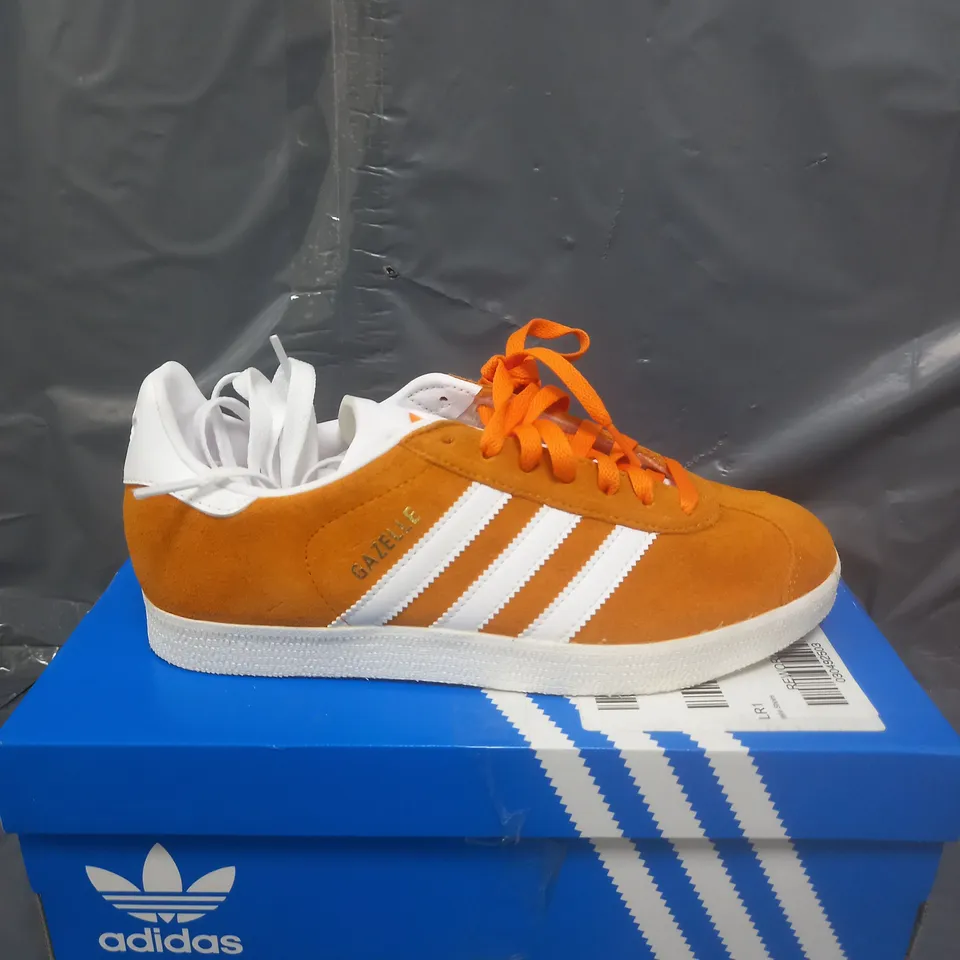 ADIDAS ORIGINALS GAZELLE SHOES SIZE 6.5