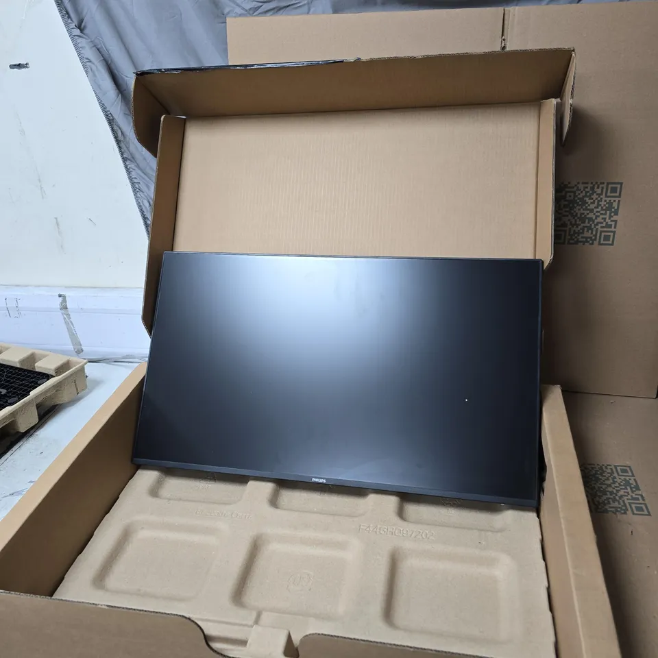 PHILIPS 27-INCH COMPUTER MONITOR – MODEL ID 27E1N1100A/39 – BOXED