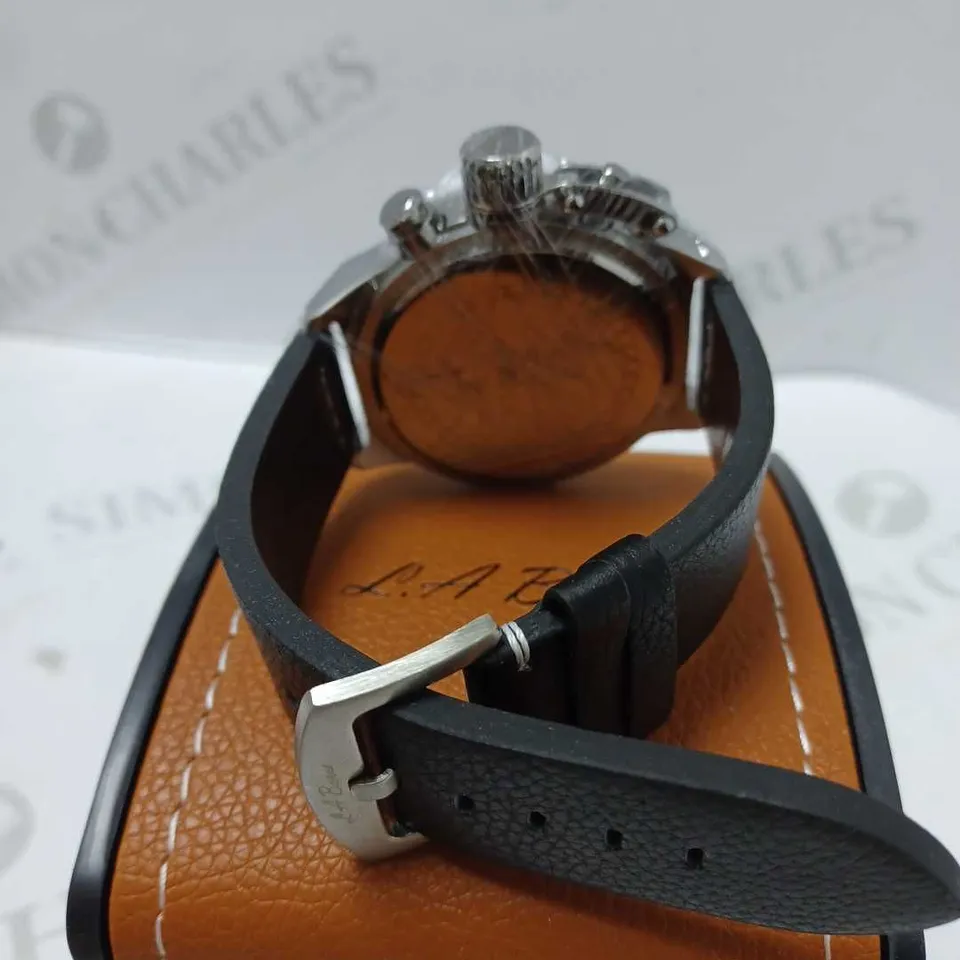 LA BANUS TRIPLE DIAL TACHYMETER LEATHER STRAP WRISTWATCH 