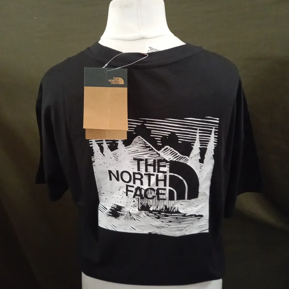 THE NORTH FACE T-SHIRT SIZE M