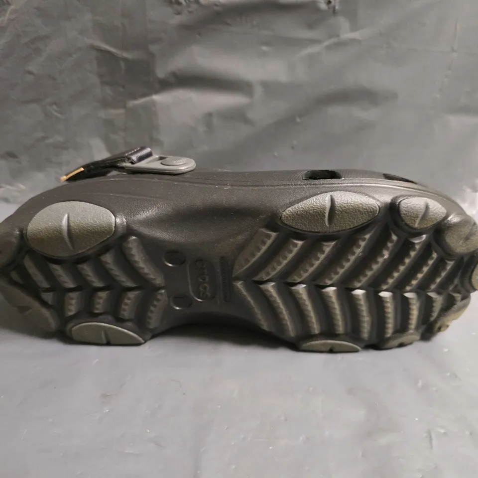 PAIR OF CROC ALL TERRAIN CLOGS - UK SIZE 11