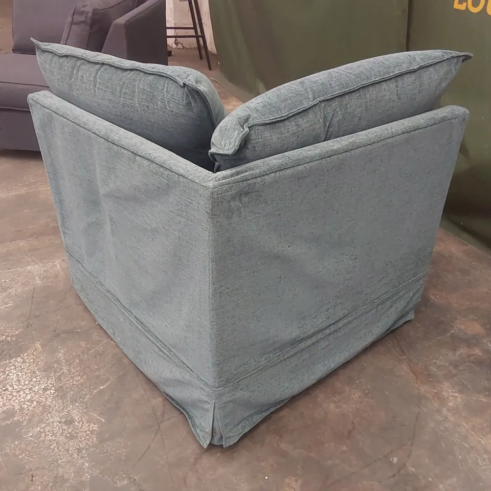 QUALITY DESIGNER FABRIC CORNER SOFA SECTION
