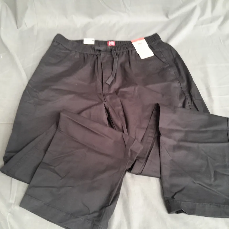 LEVIS XX EASY CHINOS WITH DRAWSTRING IN BLACK - L