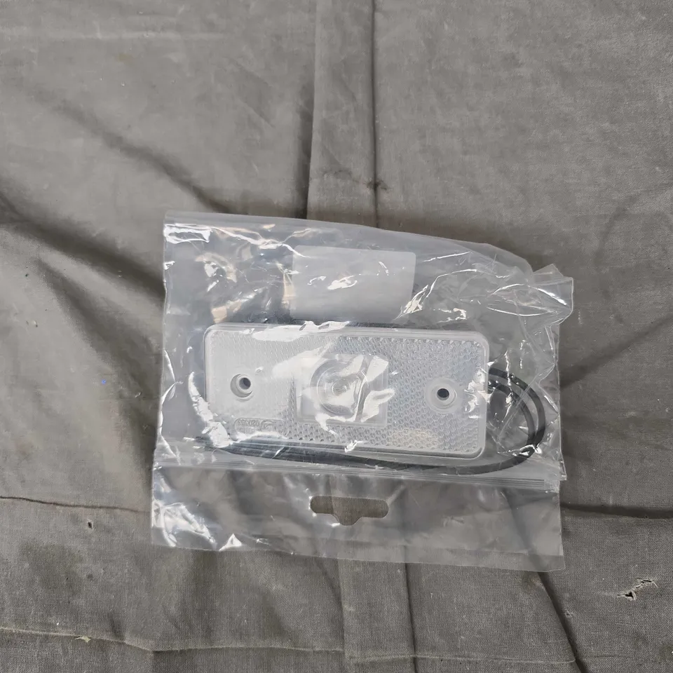 5 X VENTA RECTANGULAR WHITE LED FRONT MARKER LIGHTS 