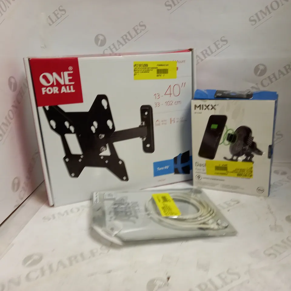 LOT OF APPROXIMATELY 20 ELECTRICAL ITEMS, TO INCLUDE DASHBOARD MOUNT, TV WALL MOUNT, CHARGER, ETC