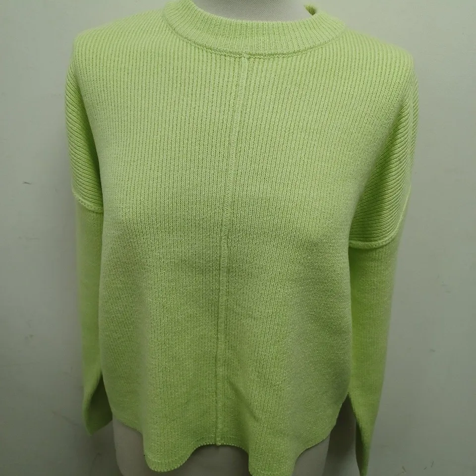 ASOS DESIGN GREEN CREW JUMPER - UK10