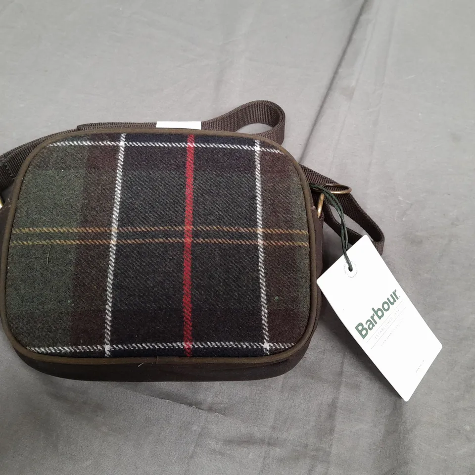 BARBOUR CONTIN CROSS BODY BAG 