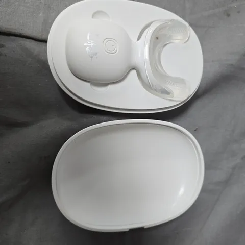 LAB LIFE + BEAUTY TEETH WHITENING SYSTEM  – WHITE DEVICE