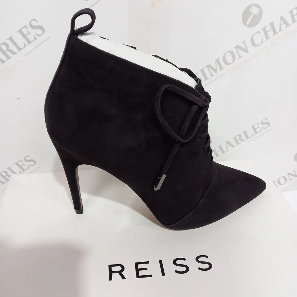 BOXED REISS SUEDE CHOCOLATE BOOT HEELS - SIZE 5