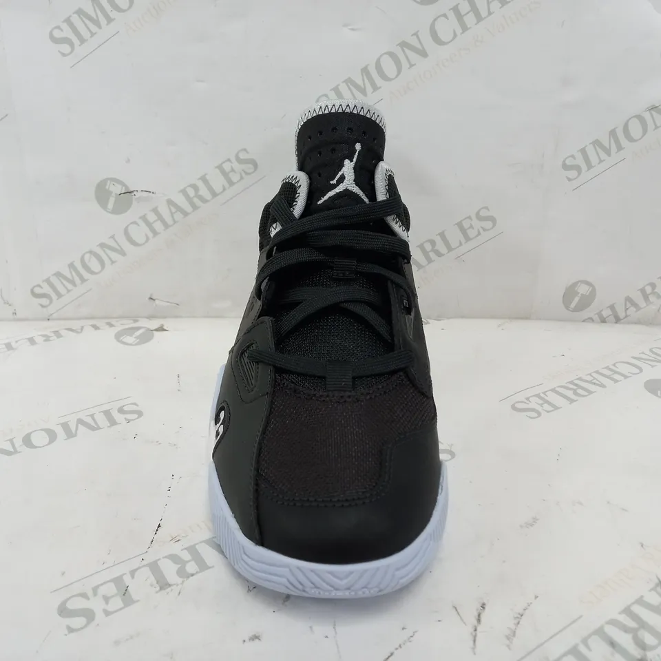 JORDAN STAY LOYAL 2 MENS TRAINERS IN BLACK & BLUE - UK 6