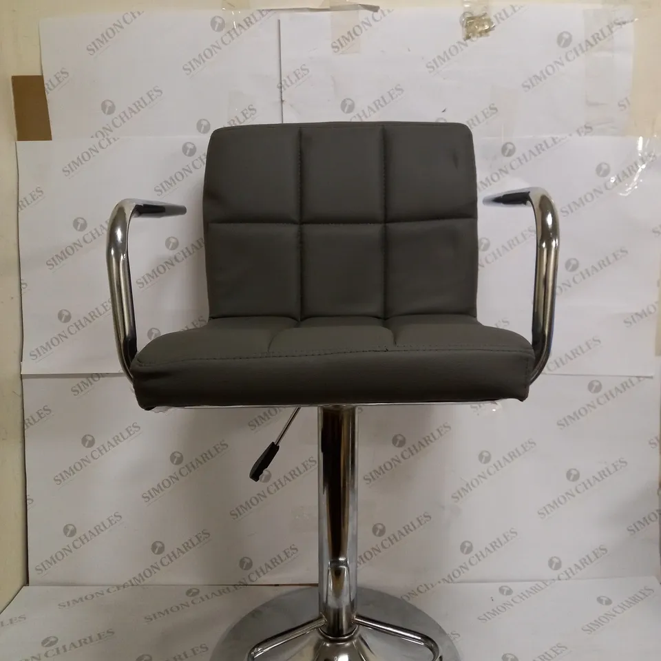 GREY FAUX LEATHER BAR STOOL WITH SLIVER BASE BAR CHAIR