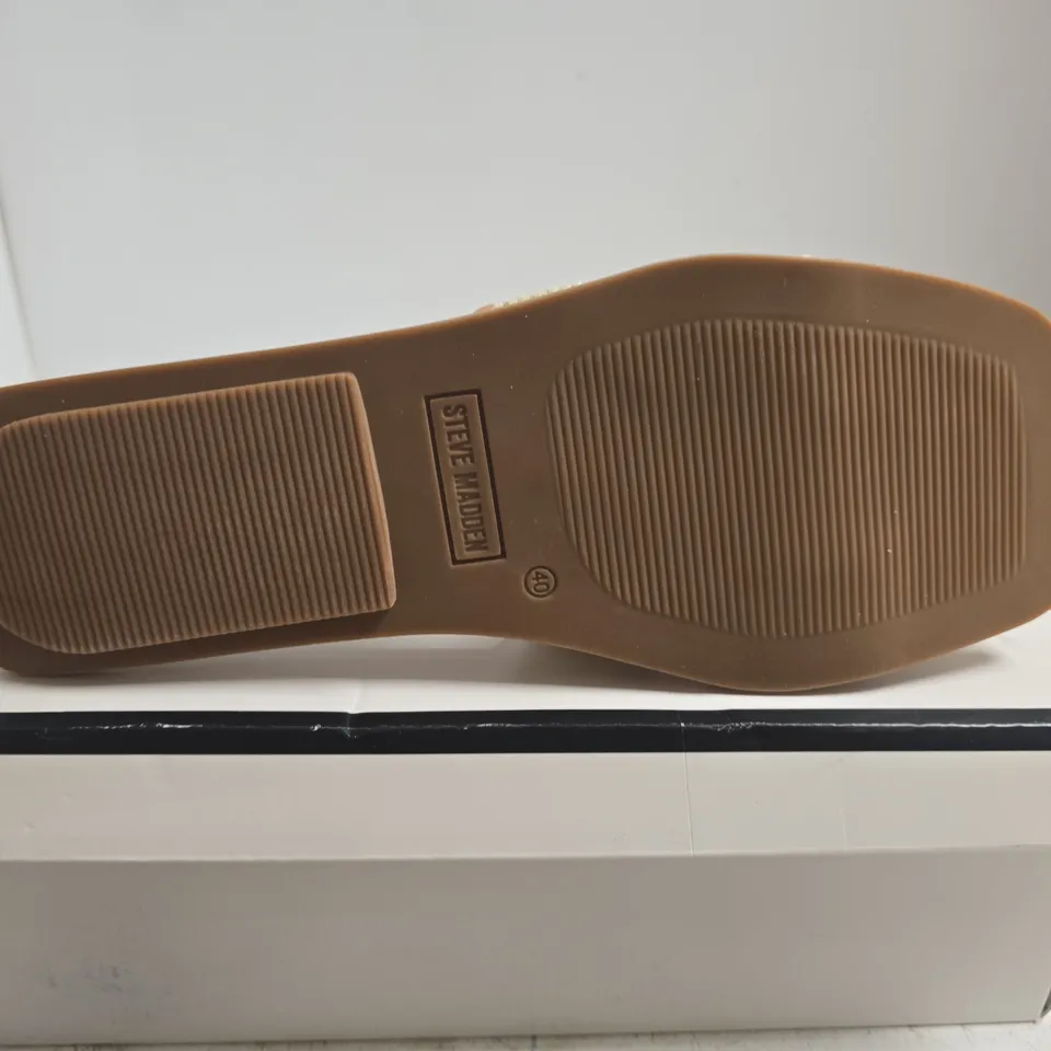 STEVE MADDEN SOFIA SANDALS – NAT RAFFIA, UK 7