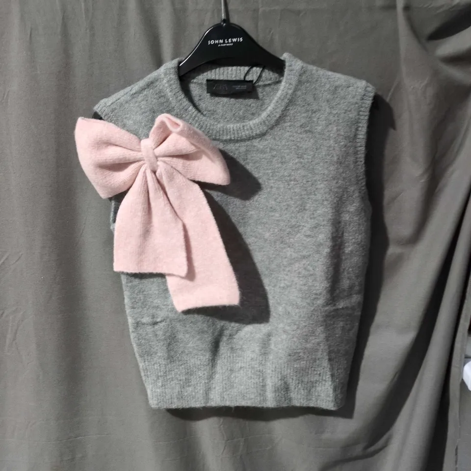 ZARA GREY KNIT SLEEVELESS TOP WITH PINK BOW – UK 6 (XS)