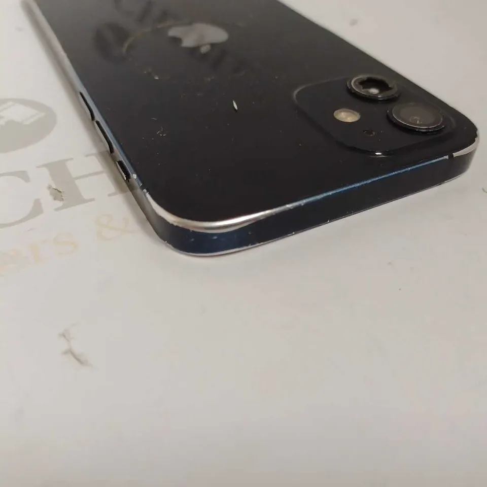 APPLE IPHONE 12 - BLUE
