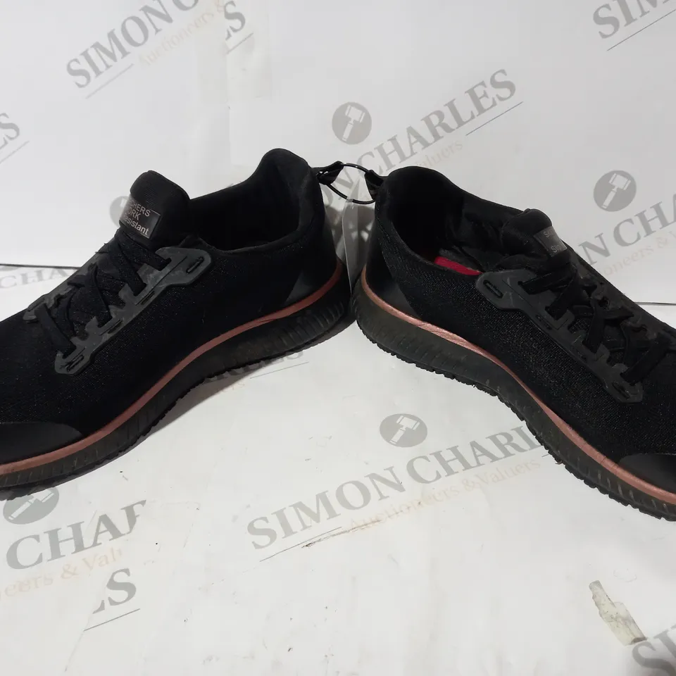 PAIR OF SKECHERS SQUAD WORK TRAINERS IN BLACK SIZE 5