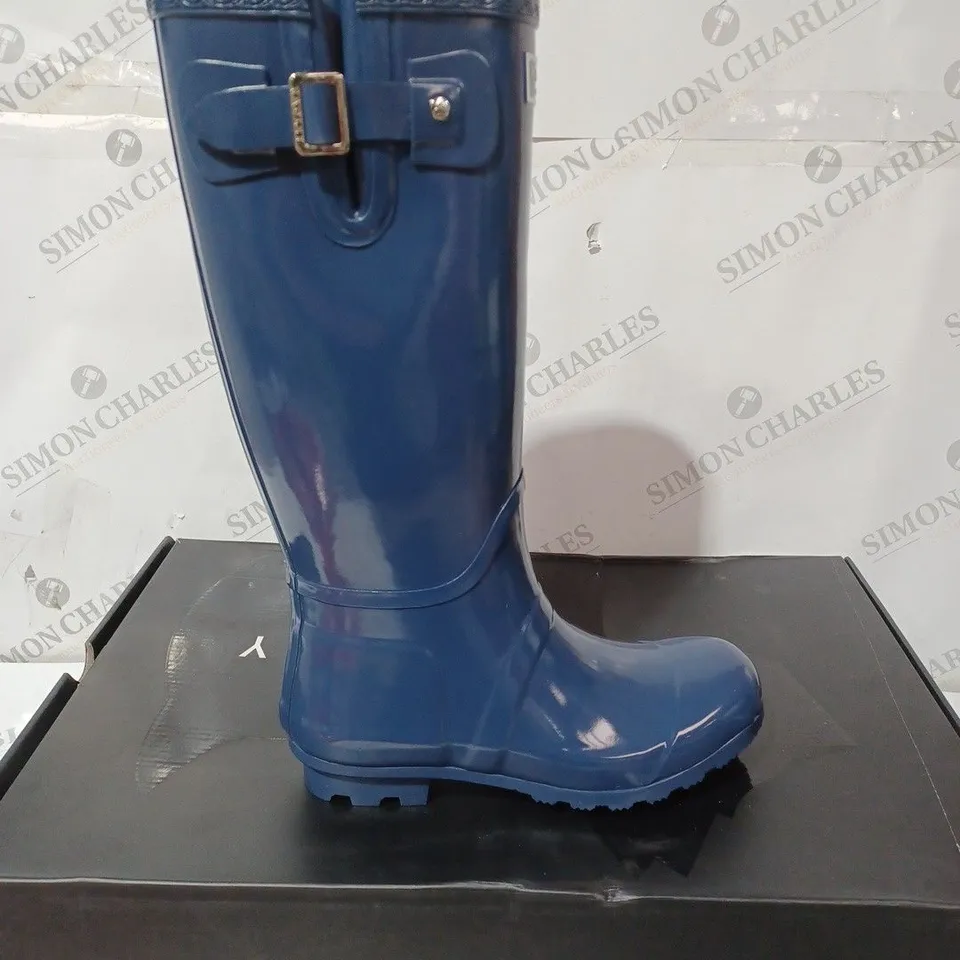 RADLEY NAVY WATERPROOF WELLYS - UK 4