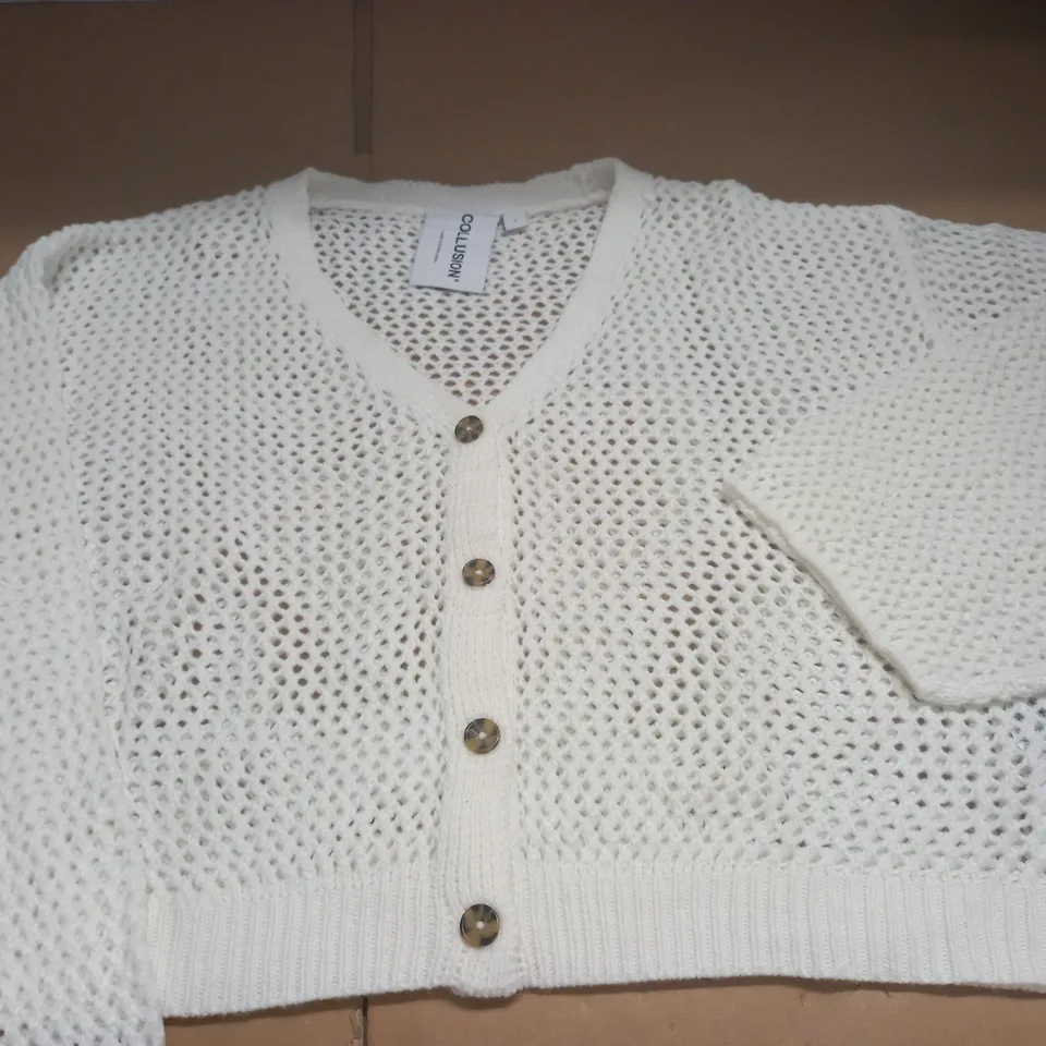 COLLUSION KNITTED CROCHET CARDIGAN IN WHITE - L