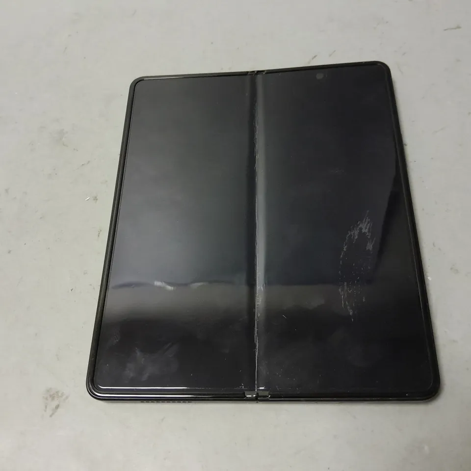 SAMSUNG GALAXY Z FOLD 3 5G