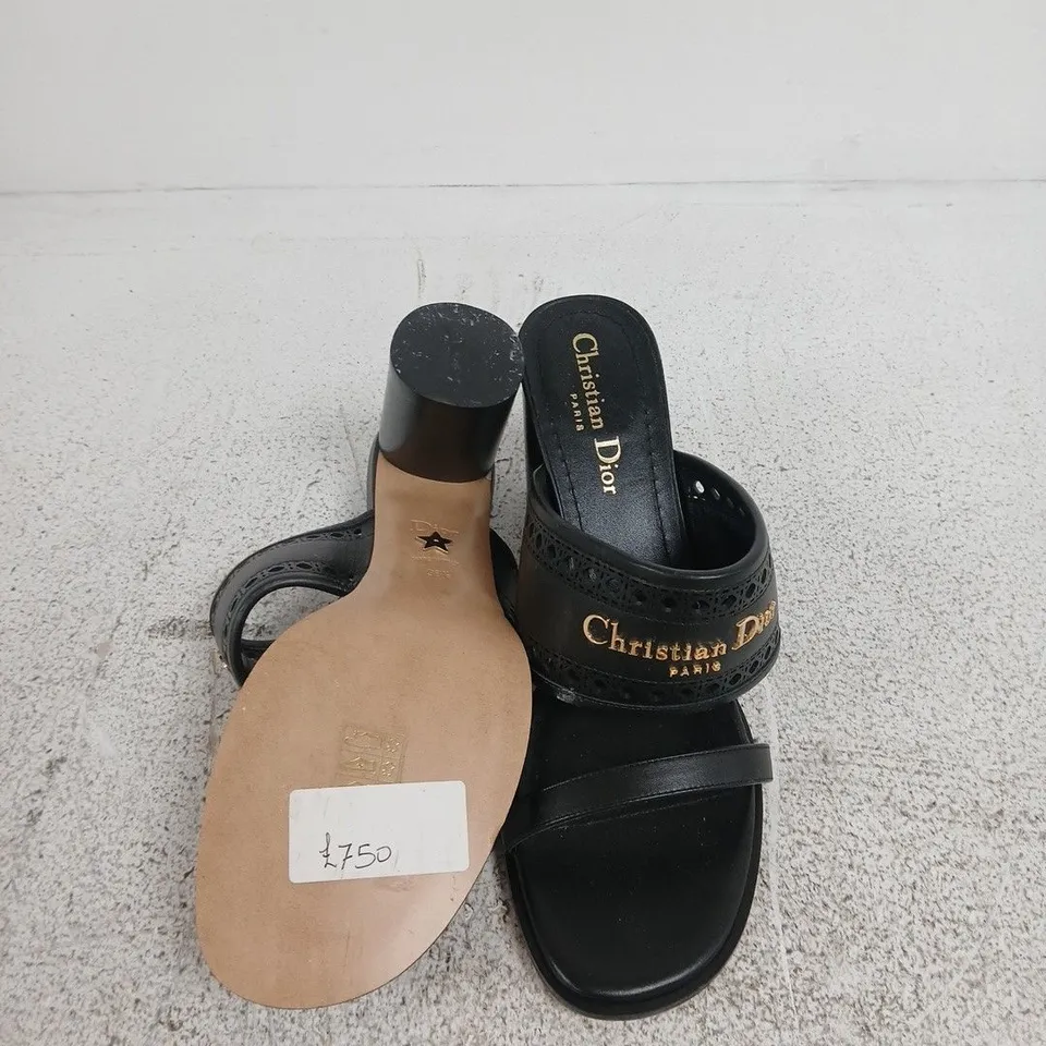 CHRISTIAN DIOR BLACK LEATHER SANDALS WITH PERFORATED STRAP AND GOLD LOGO, (EU 38.5)