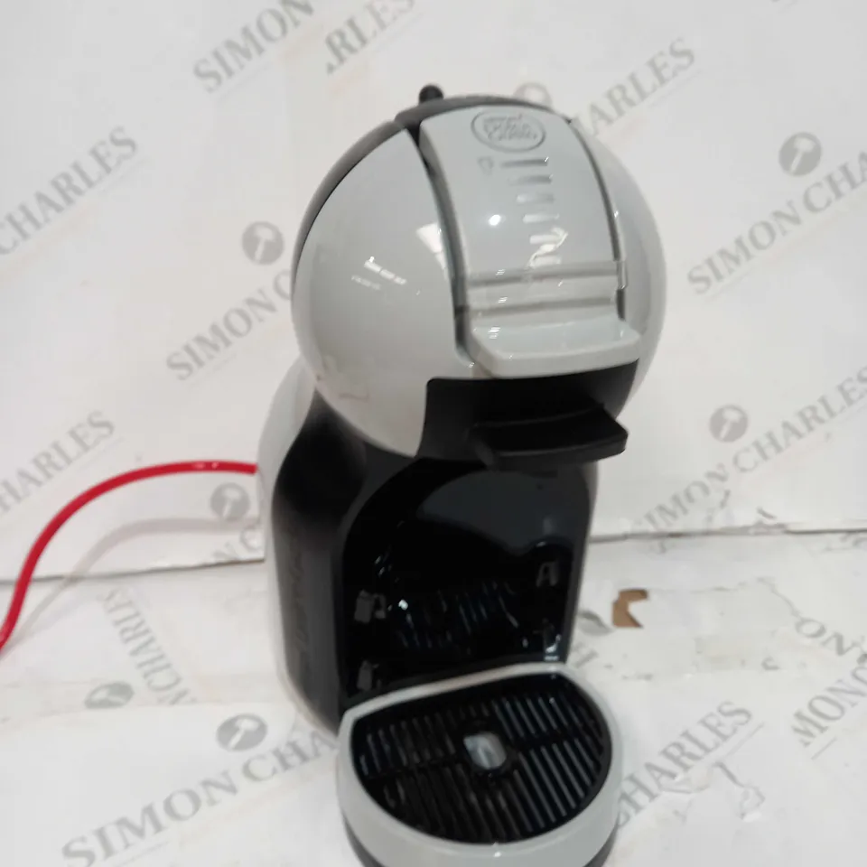 BOXED NESCAFE DOLCE GUSTO MACHINE