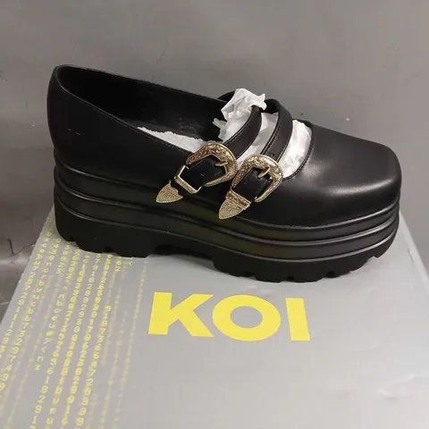 BOXED KOI DAMONA TRIDENT ORNATE BUCKLE MARY JANES BLACK SIZE 7